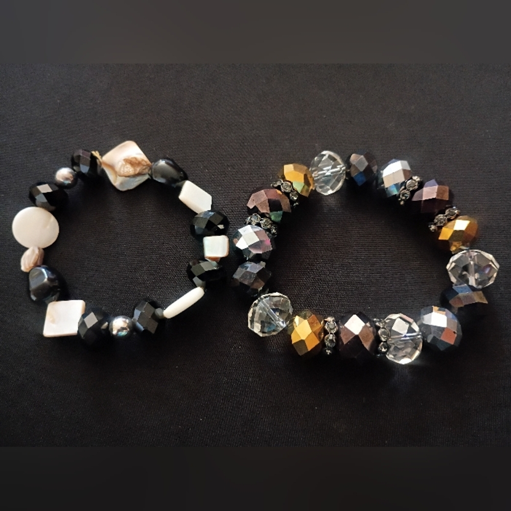 Handmade Black and Metallic Beaded Stretch Bracelet Set